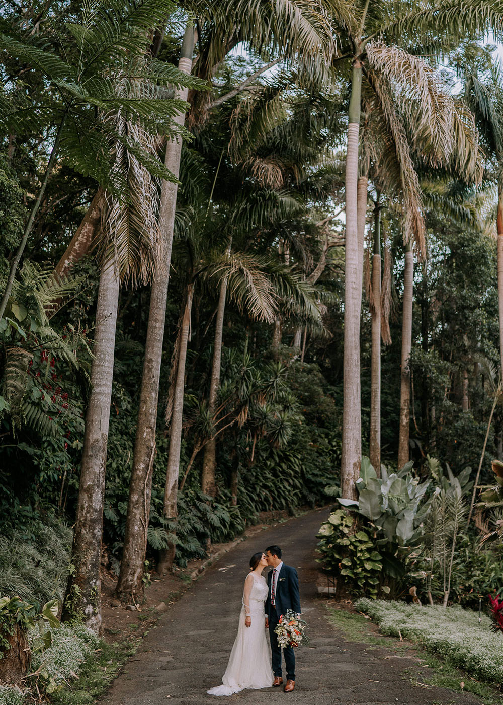 Costa Rican Botanical Garden Wedding Surprise Concert