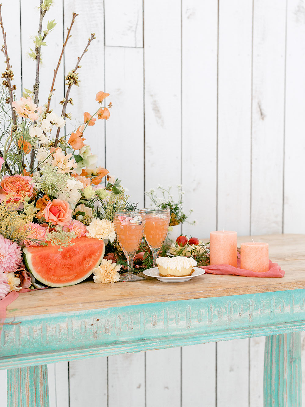 Wild Winding Florals Havana Color Palette