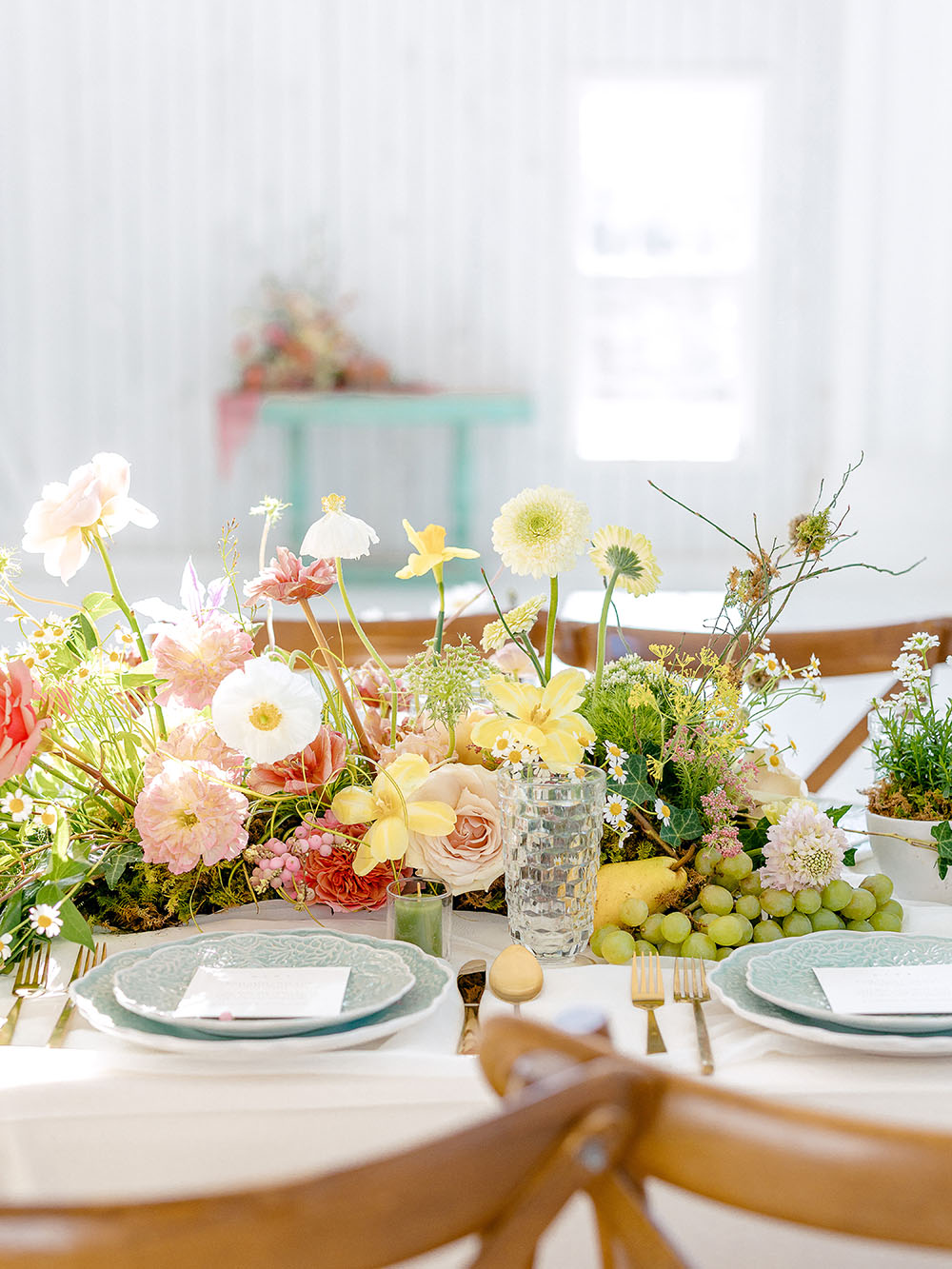 Wild Winding Florals Havana Color Palette