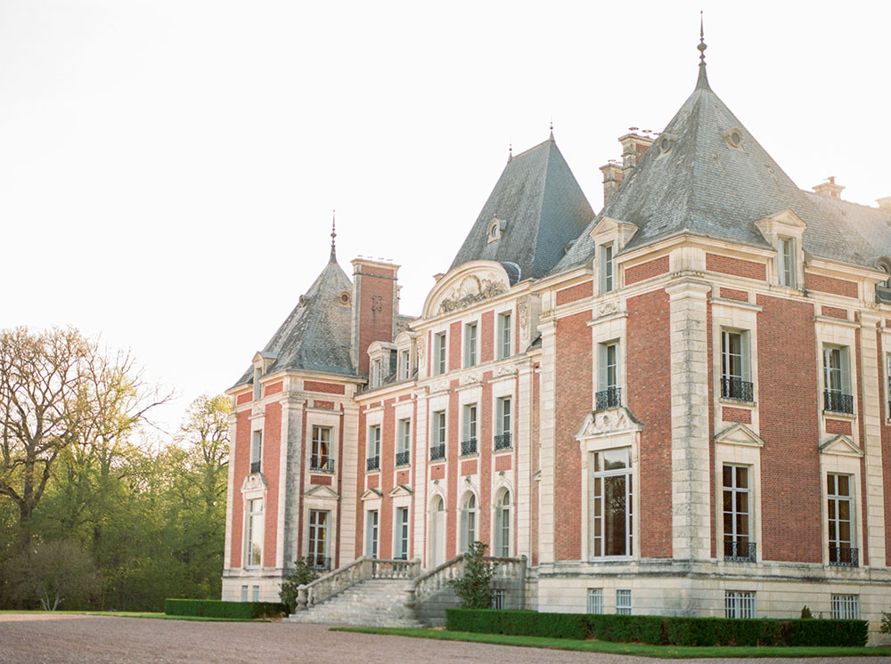 Cher Amour's Fairytale In Burgundy