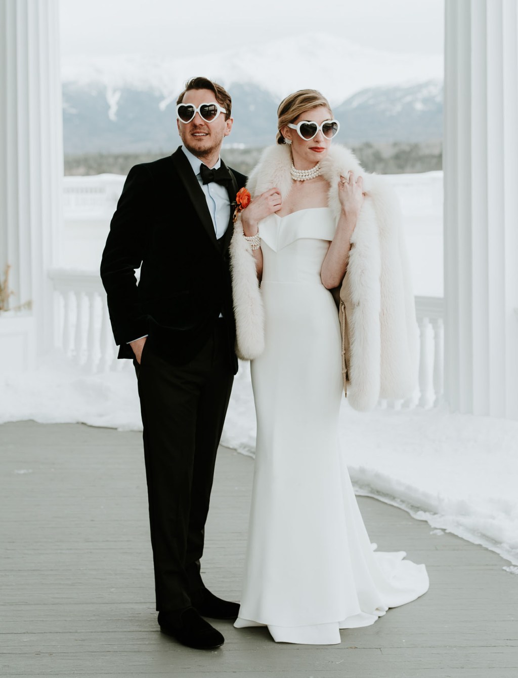 winter wedding inspiration with a bride in groom in the snow