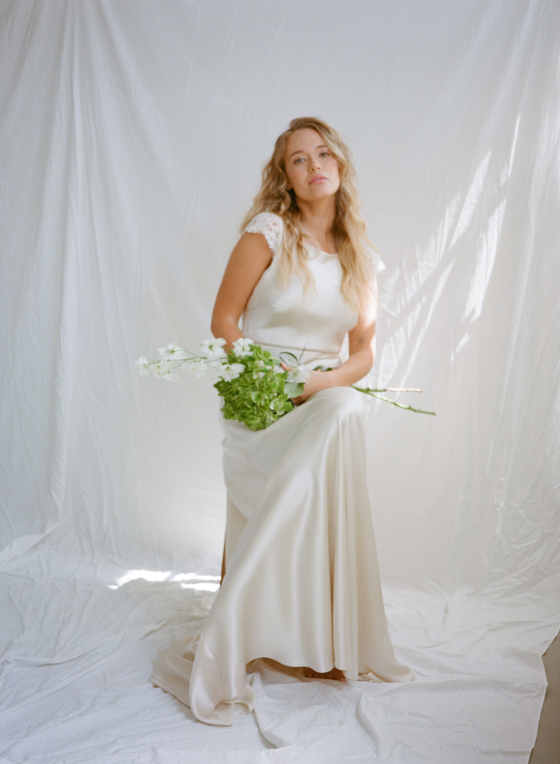 21 Kate Beaumont Analogue Bridal Shoot