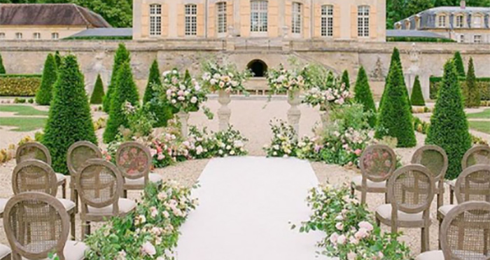 11 Of The Sweetest Ways To Style Your Wedding Aisle