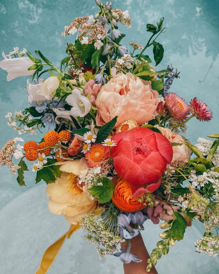 Vivid Summer Bouquets Bright Wedding Palettes