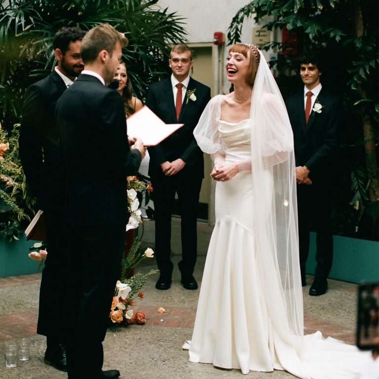 How to Incorporate Mindfulness into Your Wedding