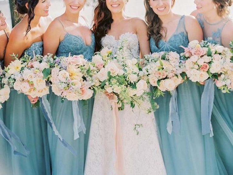 How to Guarantee a Stress-free Bridesmaid Dress Shopping Experience