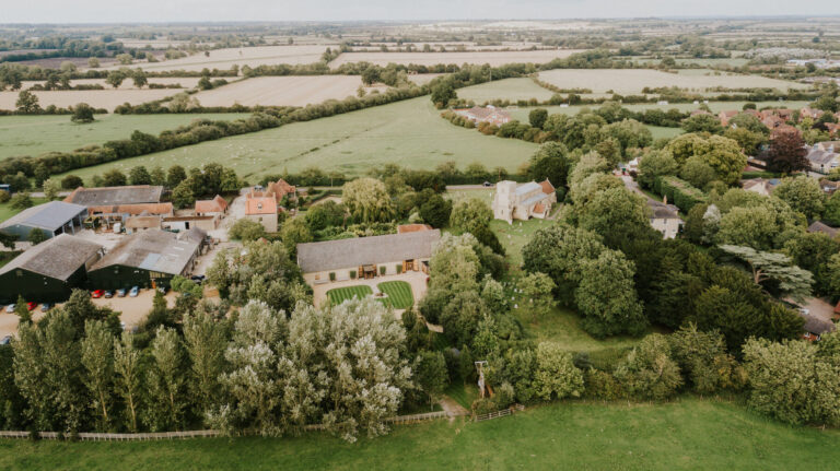 Tythe Barn wedding venue in Bicester Oxfordshire 9